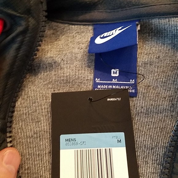 Nike New York  NFL Hooded Jacket - Picture 6 of 7